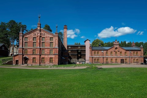 Brick building, former paper factory and mill for the production of groundwood pulp board, UNESCO