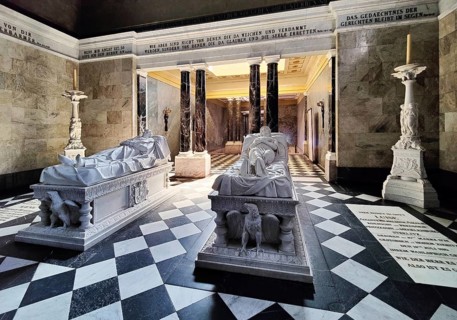 Charlottenburg Mausoleum with the marble sarcophagi of Emperor Wilhelm I and Queen Luise,