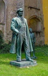 Lenin statue, statue of the founder of the Soviet Union Lenin on the grounds of the former