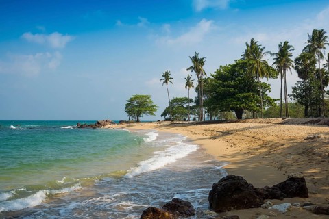 Sandy beach beach and coconut palms, Secret Beach, Sala Dan, Ko Lanta, Koh Lanta, Krabi Province,