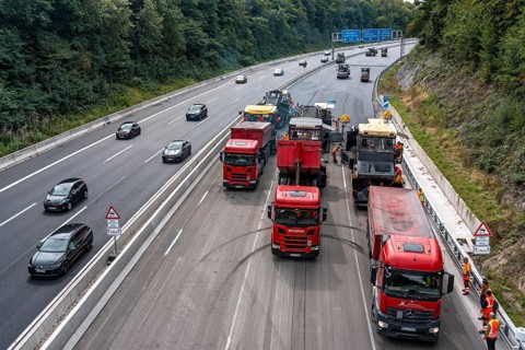 Rehabilitation of the A52 motorway near Essen, an 8 km long section between the Essen-Kettwig
