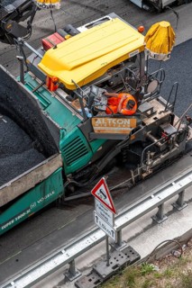 Rehabilitation of the A52 motorway near Essen, an 8 km long section between the Essen-Kettwig