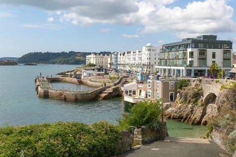 Seafront coastline waterfront, city of Plymouth, Devon, England, UK view west to West Hoe