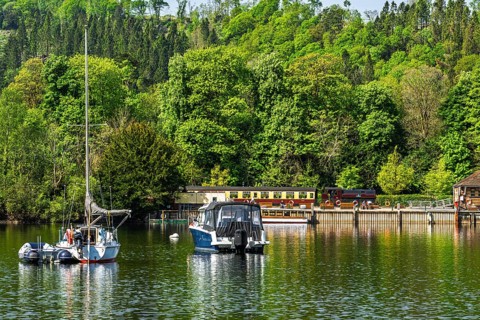 Boats on Windermere Lake, Fell Foot Park, Lake District, Cumbria, England, United Kingdom
