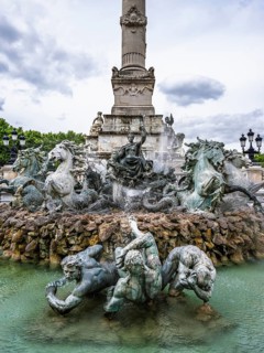 Fontaine du Char du Triomphe de la Concorde, Place des Quinconces, Bordeaux, Gironde,