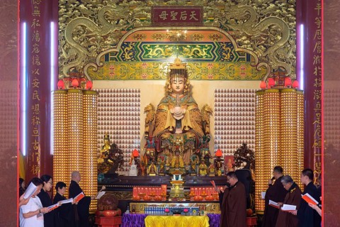 Thean Hou Temple to the Goddess Mazu, Prayers in the Intercession shrine, Kuala Lumpur, Malaysia,