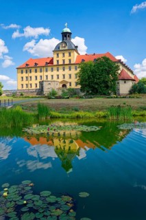 Johannisteich, castle park, Museum Zeitzer Schloss Moritzburg, early baroque style, water