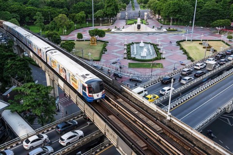 Lumphini Park BTS Skytrain, Bangkok, Thailand