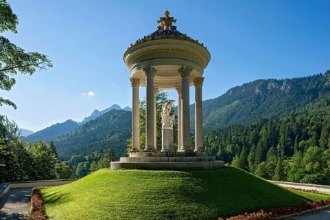 Statue of Venus with Cupid in the Temple of Venus above the terraced gardens, blue sky, park of