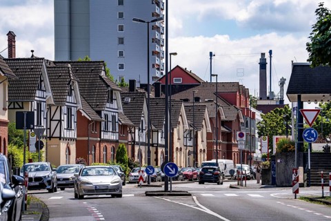 Residential buildings, on Nobelstrasse, in the Wiesdorf district, in Leverkusen, Bayer AG's Plant