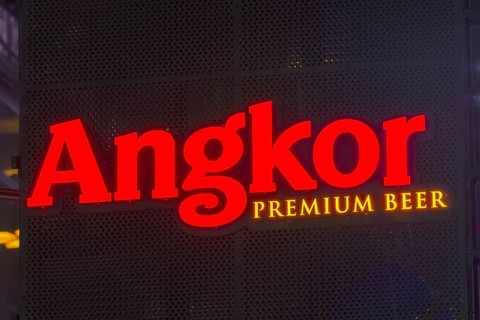 Neon lights, Pub Street in the evening, entertainment district with bars and restaurants, Siem