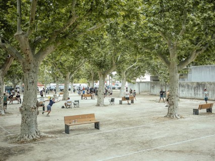 Boules game, Bellegarde, Arles, Provence, France