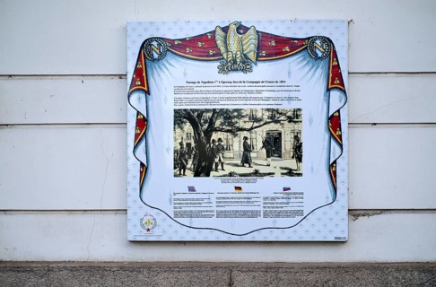 Historical plaque bears witness to the passage of Napoleon I at the headquarters of the champagne