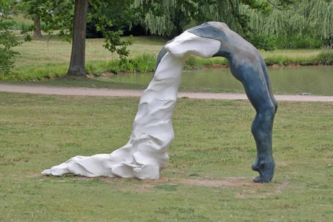 Sculpture Arched Figure by Grace Schwindt 2020, Blickachsen 14, modern art, abstract art, female