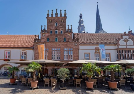 Restaurant in front of Lemgo's town hall, located on the market square. The town hall was built