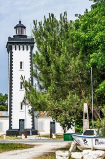 Lighthouse Phare de Grave, Pointe de Grave, Le Verdon-sur-Mer, Nouvelle-Aquitaine, Gironde Estuary,