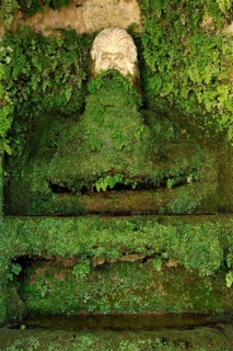 Fountain of the Nymphaeum, Renaissance garden of the Villa d'Este, water features, fountains,