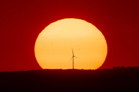From the summit plateau of the Großer Feldberg in the Taunus mountains, you can watch the sun set