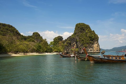 Sandy beach beach and rocks, Koh Hong, Hong Island, Thanbok Khoranee National Park, Krabi, Andaman