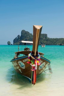 Longtail boat, Loh Dalum Beach, Koh Phi Phi, Krabi, Andaman Sea, Thailand