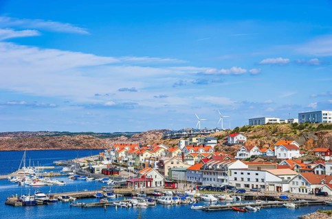 View of the picturesque house front and the northern harbour (Norra Hamnen) of Lysekil, Bohuslän,