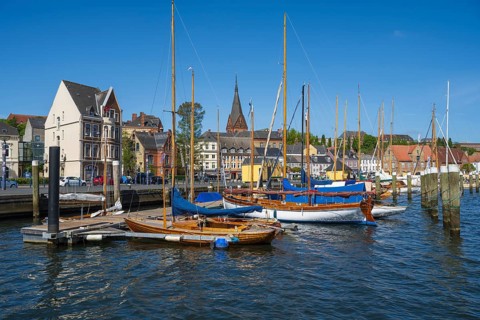 City view, sailing boats, harbour, Flensburg, Flensburg Fjord, Baltic Sea, Schleswig-Holstein,