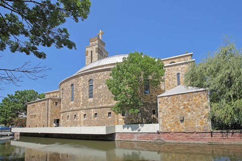 Modern Herz-Jesu-Kirche built in 1929 on Metzlergraben, Bach, Pforzheim, Northern Black Forest,