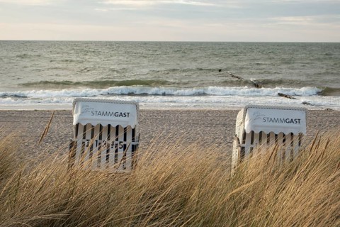 Beach chairs, Baltic Sea, windy, Baltic seaside resort, Kühlungsborn, Rostock district,