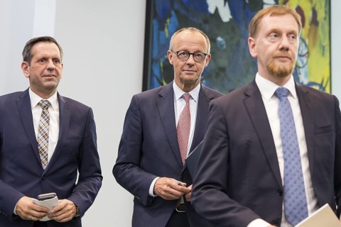 Olaf Lies (SPD, Minister President of Lower Saxony), Friedrich Merz (CDU, Federal Chancellor) and
