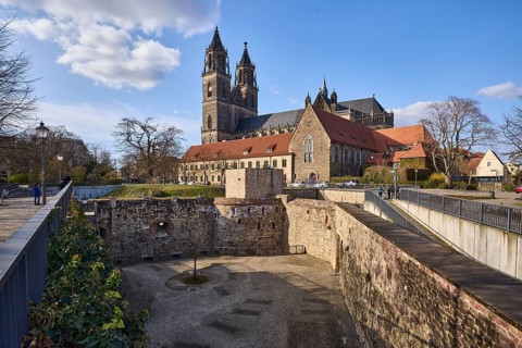 Magdeburg Cathedral, Gothic architecture, bastion Cleve, defence defence tower Cleve, bare winter