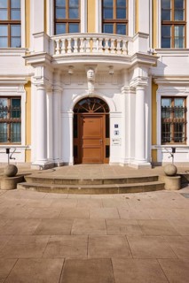 State parliament, historic houses, baroque architectural style, facade, window, entrance area,