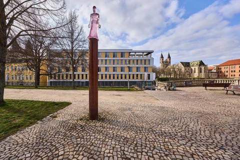 Mechthild von Magdeburg, sculpture, transparent plastic, sculptor Susan Turcot, Kloster Unser