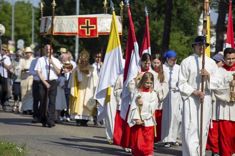Corpus Christi procession in Schifferstadt (Palatinate)