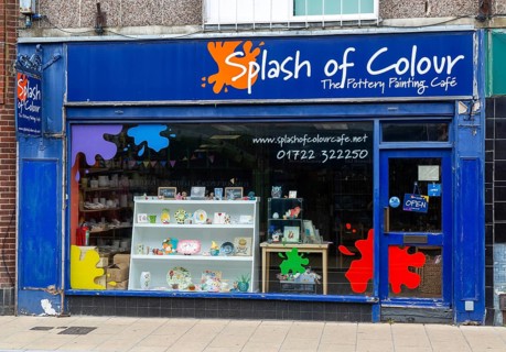 Splash of Colour pottery painting cafe, Fisherton Street, Salisbury, Wiltshire, England, UK