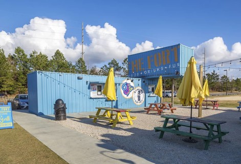 Breakers Coffee shop and Sno Biz are just two businesses within The Fort outdoor dining and