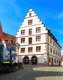 Town hall with stepped gable on the market square, Endingen am Kaiserstuhl, Baden-Württemberg,