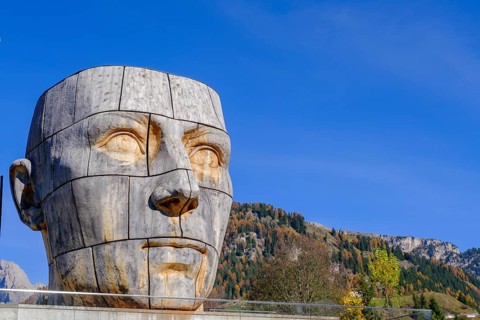Sculpture, wood sculpture, head, S. Cristina in Val Gardena, Dolomites, South Tyrol, Italy