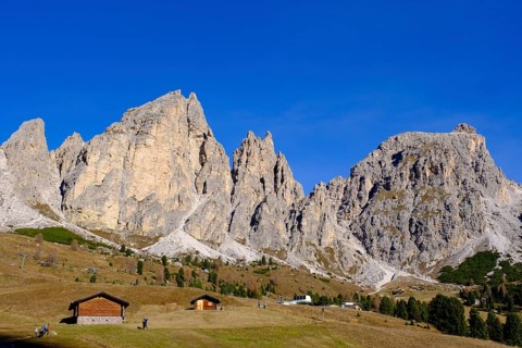 Cir peaks from the Gardena Pass, Val Gardena, Dolomites, South Tyrol, Italy