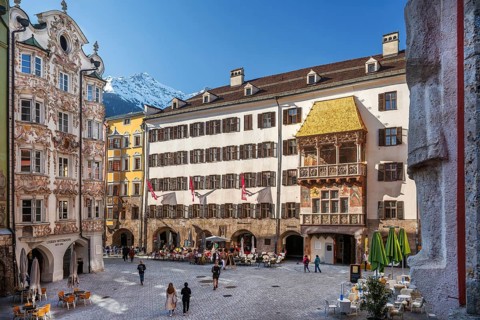 Herzog-Friedrich-Strasse in the historic city centre with the Helblinghaus and the Golden Roof,