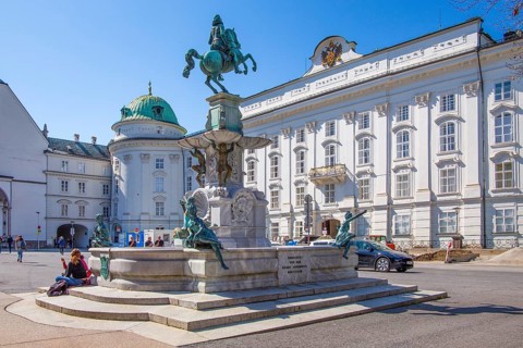Leopoldsbrunnen in front of the Hofburg Imperial Palace in the historic city centre, Innsbruck,