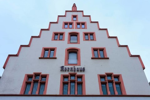 Kornhaus, north-west corner of Freiburg Minster Square, historic building with striking stepped