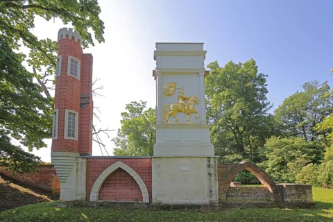 Gustavusburg, Swedish house and monument to Swedish King Gustav II Adolf, Sweden, golden equestrian
