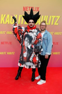 Bambi Mercury (left) and company at the special screening of Kaulitz & Kaulitz S2 at the Delphi