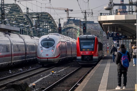 ICE long-distance train and regional trains at Cologne-Messe/Deutz station, 2nd largest station in