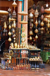 Sales stand with brass lamps and lamps at a market in Marrakech, historic old town, Medina, UNESCO