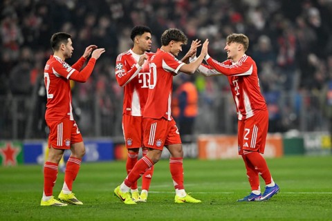 Lennart Karl Bayern Munich FCB (42) Tom Bischof FC Bayern Munich FCB (20) Luis Diaz FC Bayern