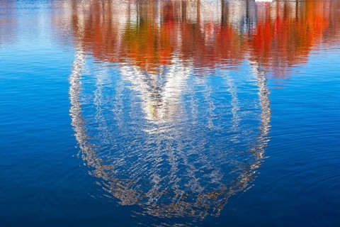 The Montreal Observation Ferris Wheel reflected in Bassin Bonsecours in autumn, Old Port of