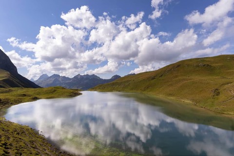 Rappensee, left Kleiner Rappenkopf, 2276m, behind the Schafalpenköpfe, above it the Mindelheimer