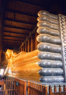 Reclining Buddha, Wat Pho The reclining Buddha symbolizes the last earthly hours in front of