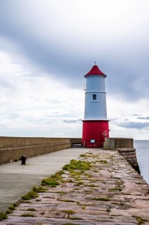 Berwick Pier and Lighthouse, Berwick-upon-Tweed, England, UK